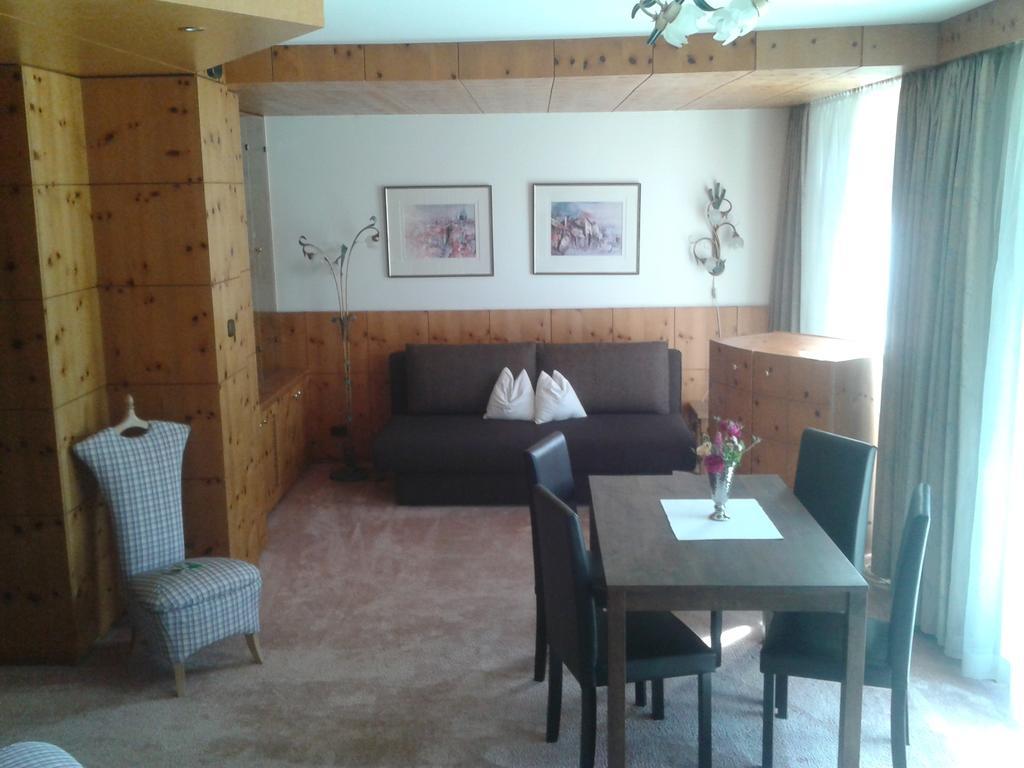 Ski & Golf Apartment Zell Am See Rum bild